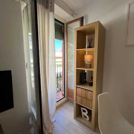 Lovely Studio Con Balconcitos Madrid Exterior photo