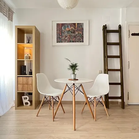 Lovely Studio Con Balconcitos Madrid Exterior photo
